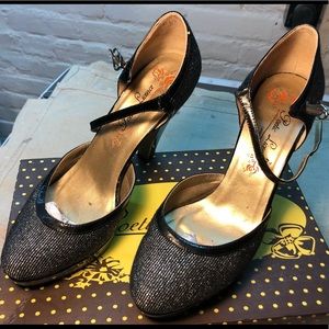 Poetic Licence Crystal Ball 4” heels